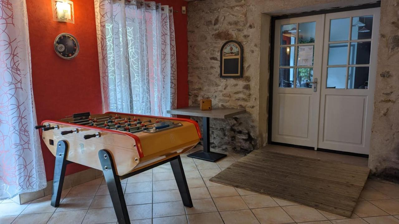 Chambres D'Hotes Les Lits Des Fees Saint-Floret Ngoại thất bức ảnh